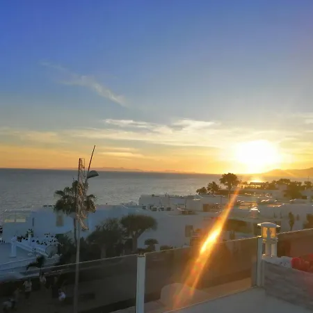 Apartmán Luxury Two Bed Seaviews Puerto del Carmen (Lanzarote)