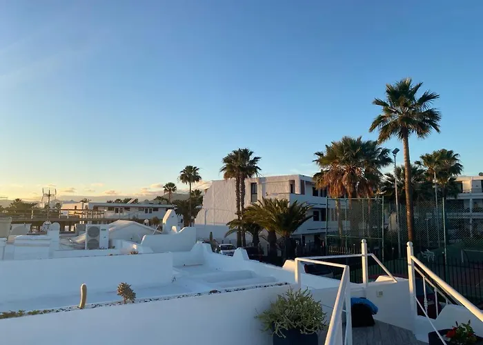 Luxury Two Bed Seaviews Appartement *