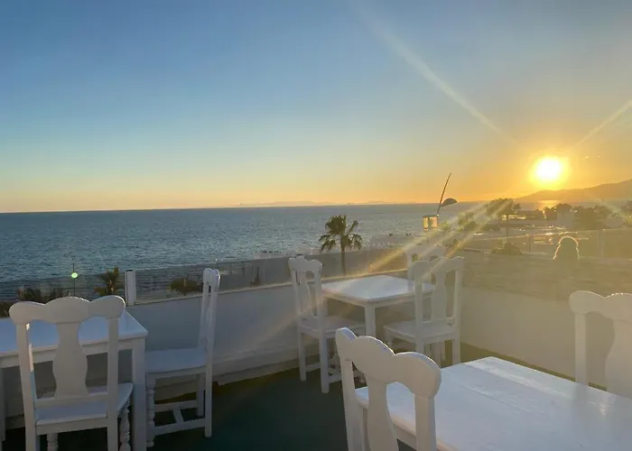 Luxury Two Bed Seaviews Appartement *