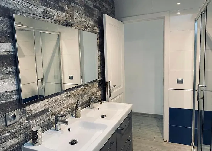 Luxury Two Bed Seaviews Apartamento *