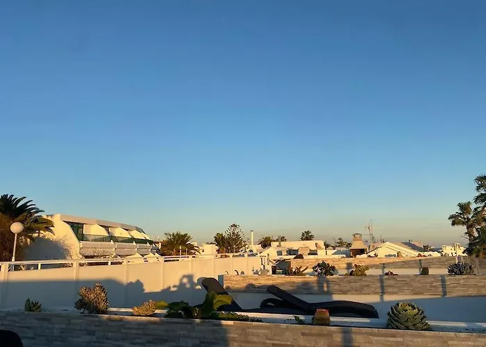 Luxury Two Bed Seaviews Apartamento Puerto del Carmen (Lanzarote)